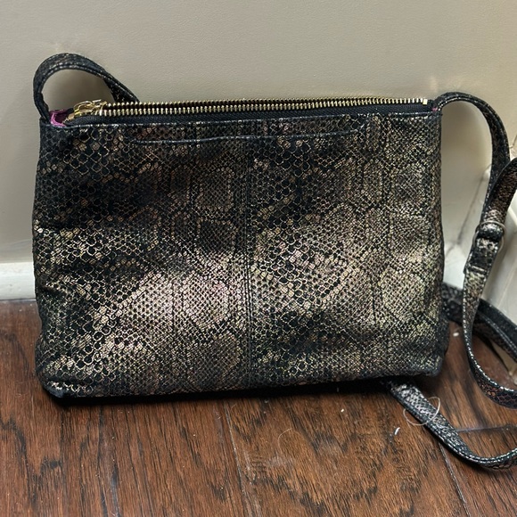 HOBO SnakeSkin Crossbody Bag - Picture 4 of 8